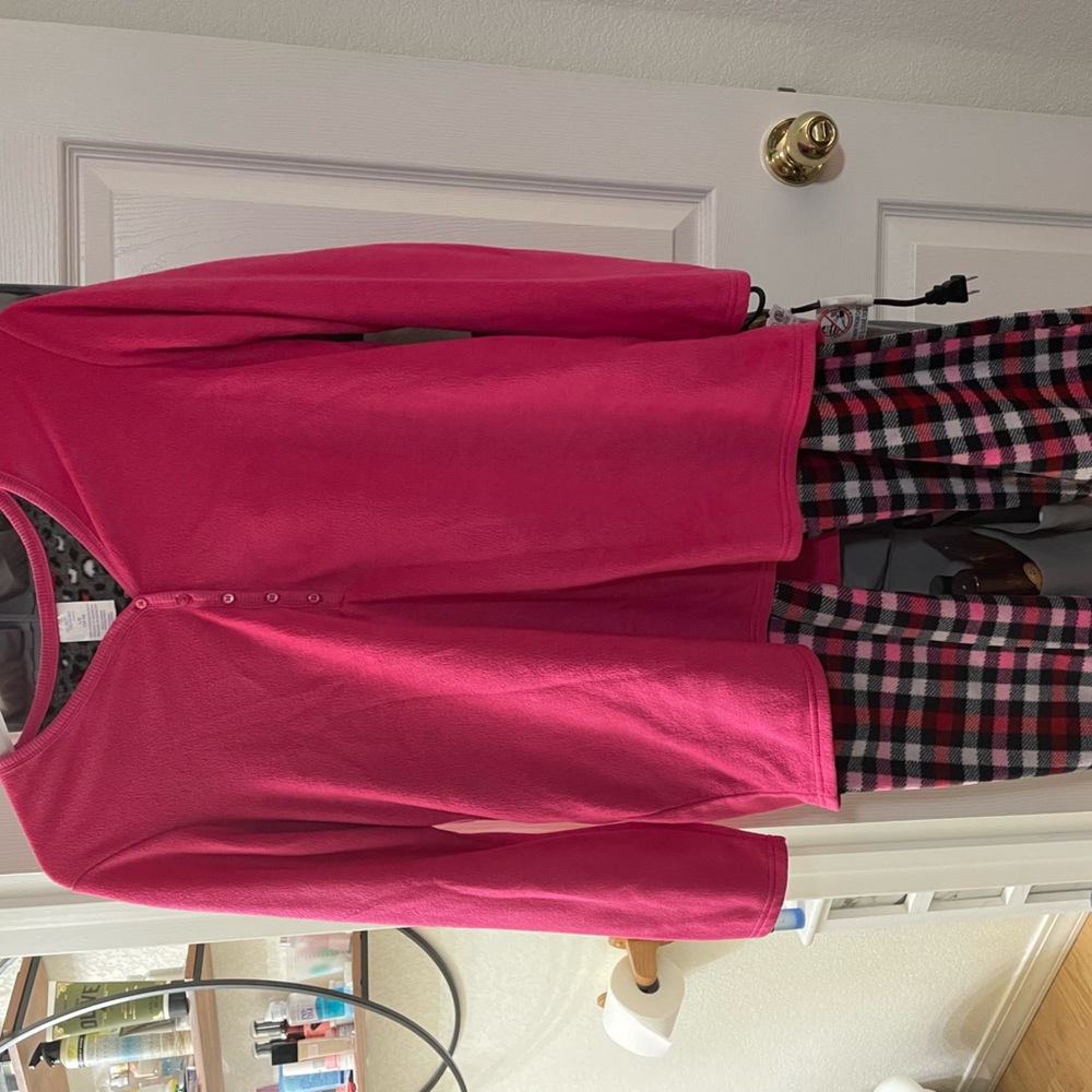 Secret treasures size large pajama set